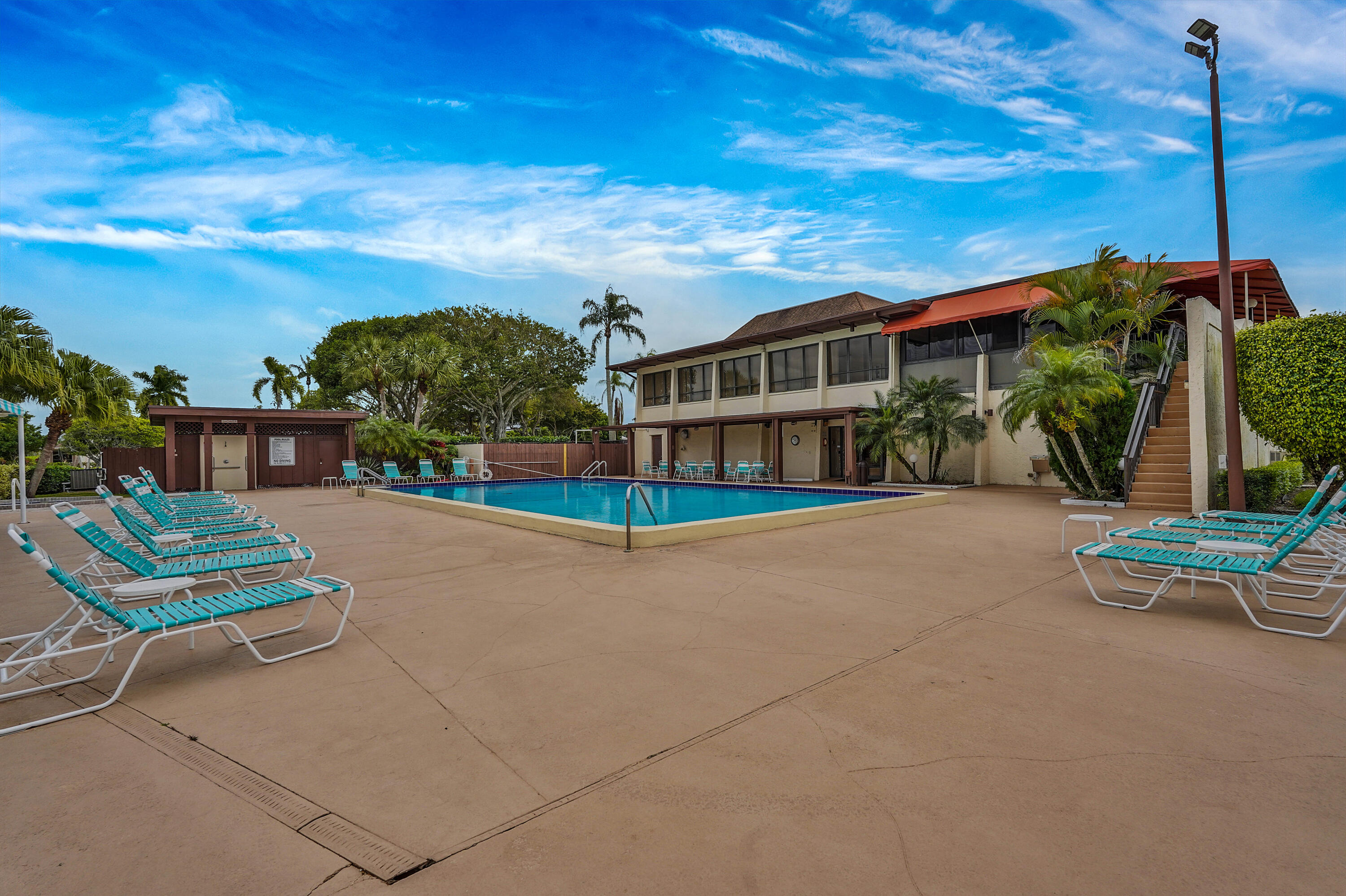 MEED RACQUET CLUB 2 - Residential