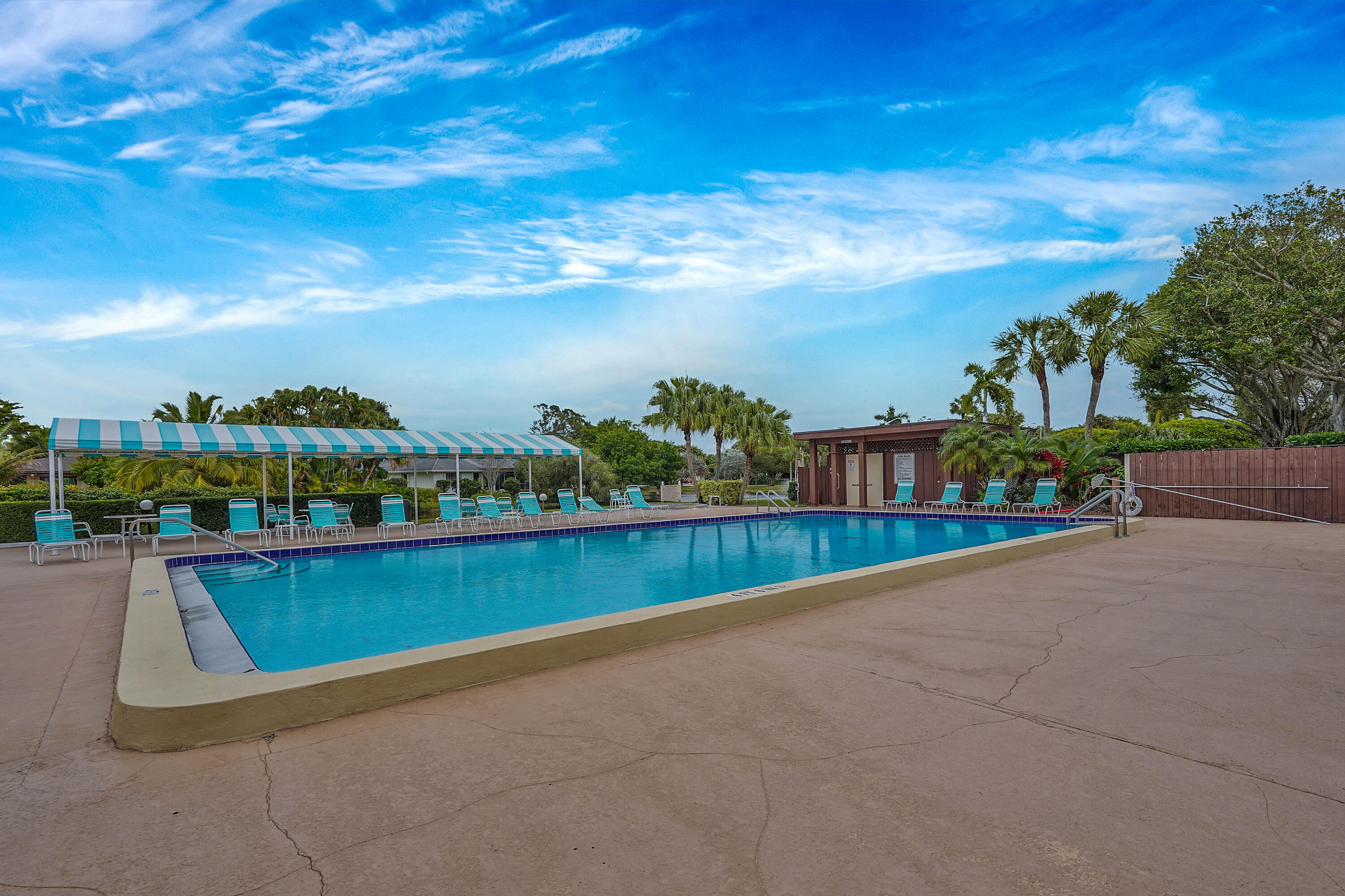 MEED RACQUET CLUB 2 - Residential