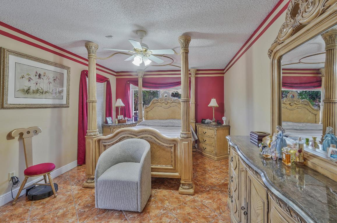 MEED RACQUET CLUB 2 - Residential