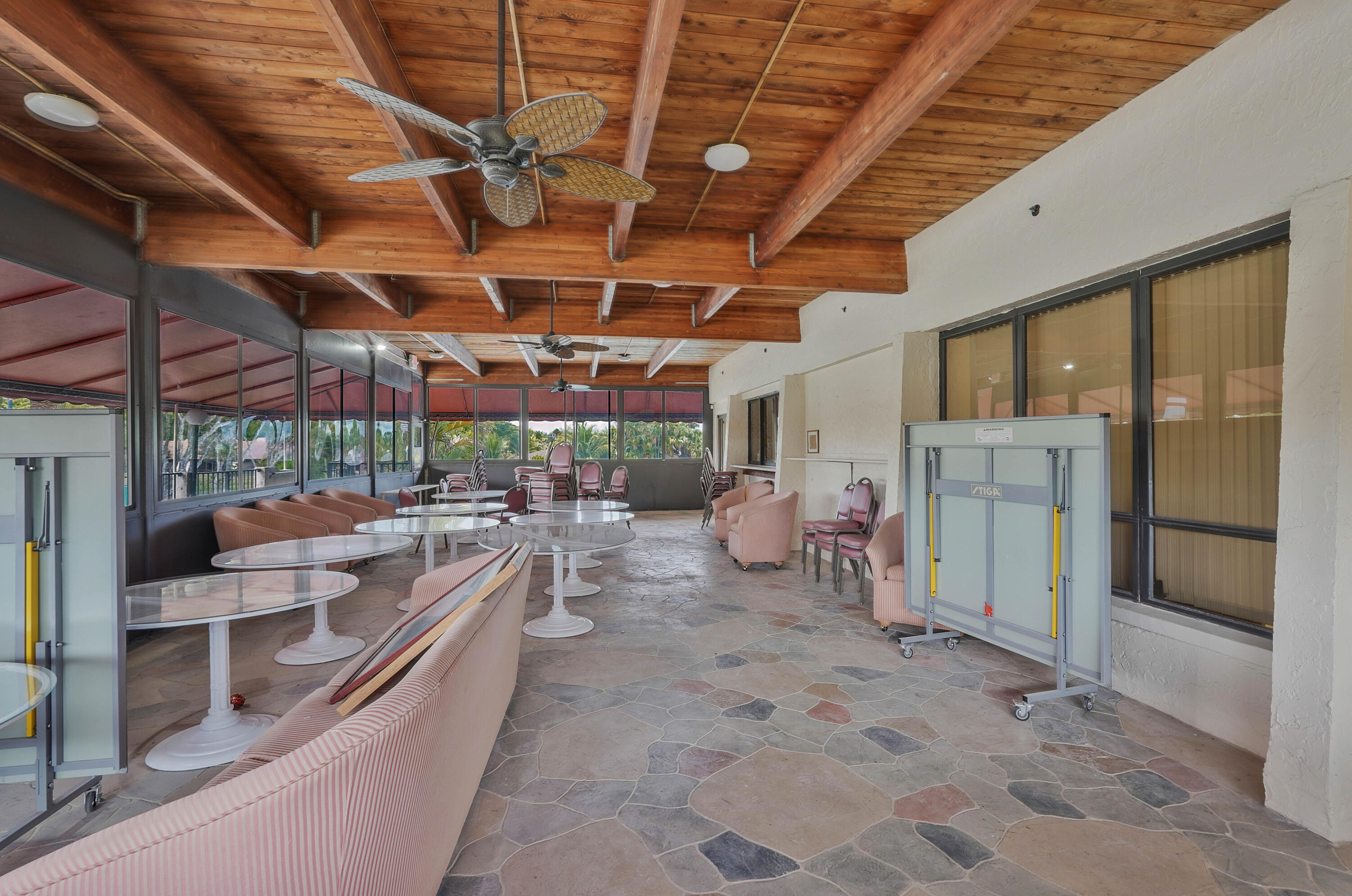 MEED RACQUET CLUB 2 - Residential