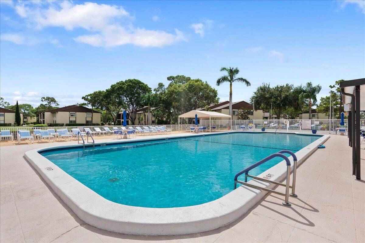 PINE RIDGE SOUTH IV CONDO - Residential