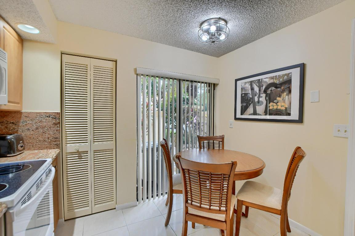 LA MIRADA AT BOCA POINTE - Residential