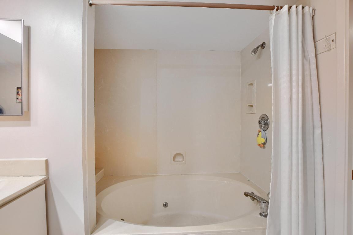 LA MIRADA AT BOCA POINTE - Residential