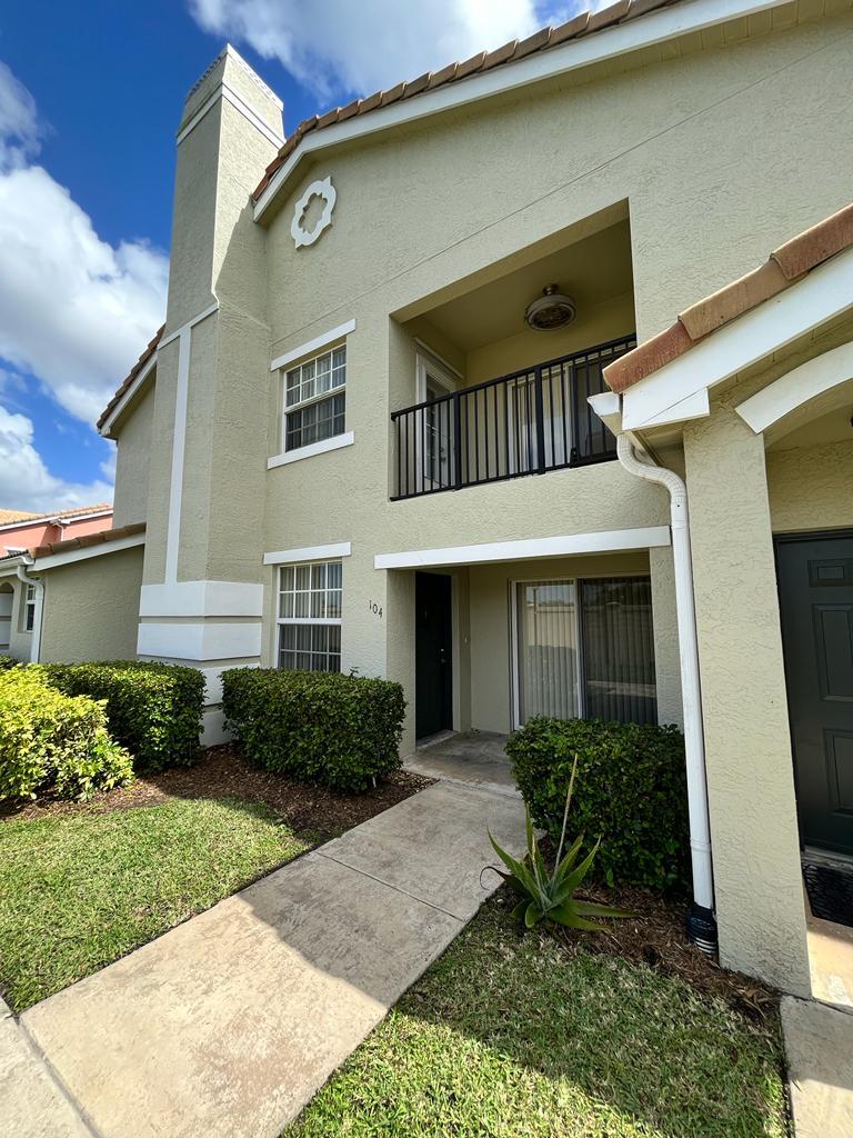 Photo of 154 SW Peacock Boulevard #28104, Port Saint Lucie, FL 34986 (MLS # R10982638)