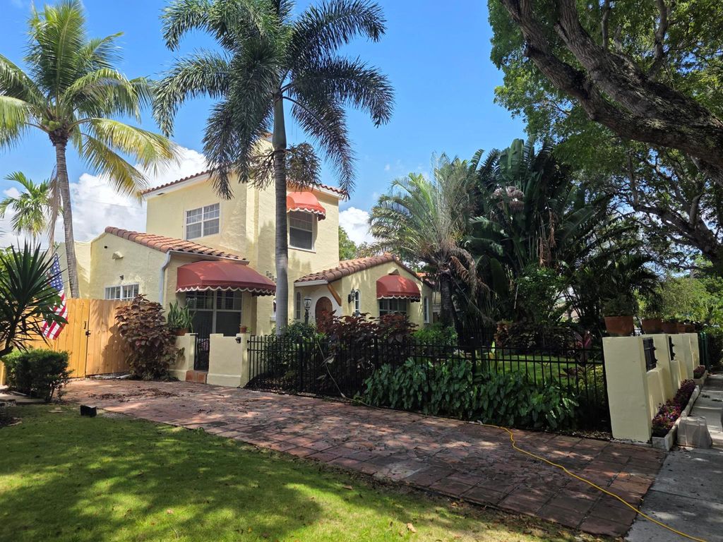 Photo of 6307 Garden Avenue, West Palm Beach, FL 33405 (MLS # R11130103)