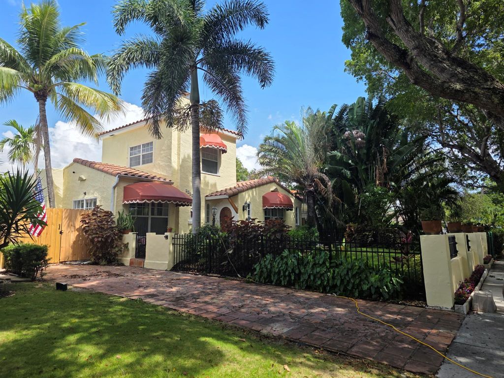 Photo of 6307 Garden Avenue, West Palm Beach, FL 33405 (MLS # R11130103)