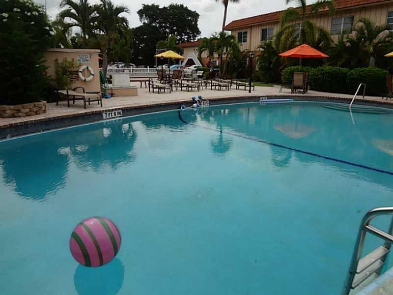 Oakland Grove Village Con - Residential Lease