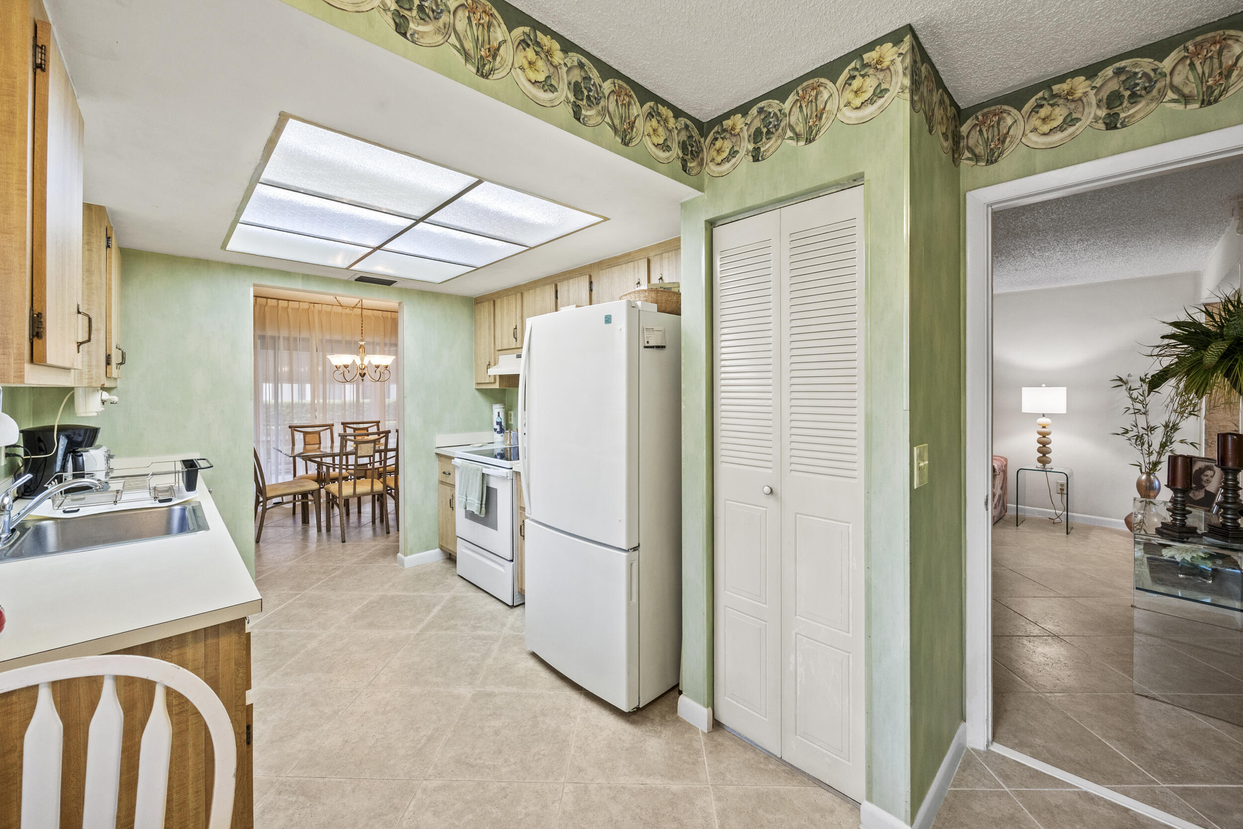 BUTTONWOOD 1 - Residential