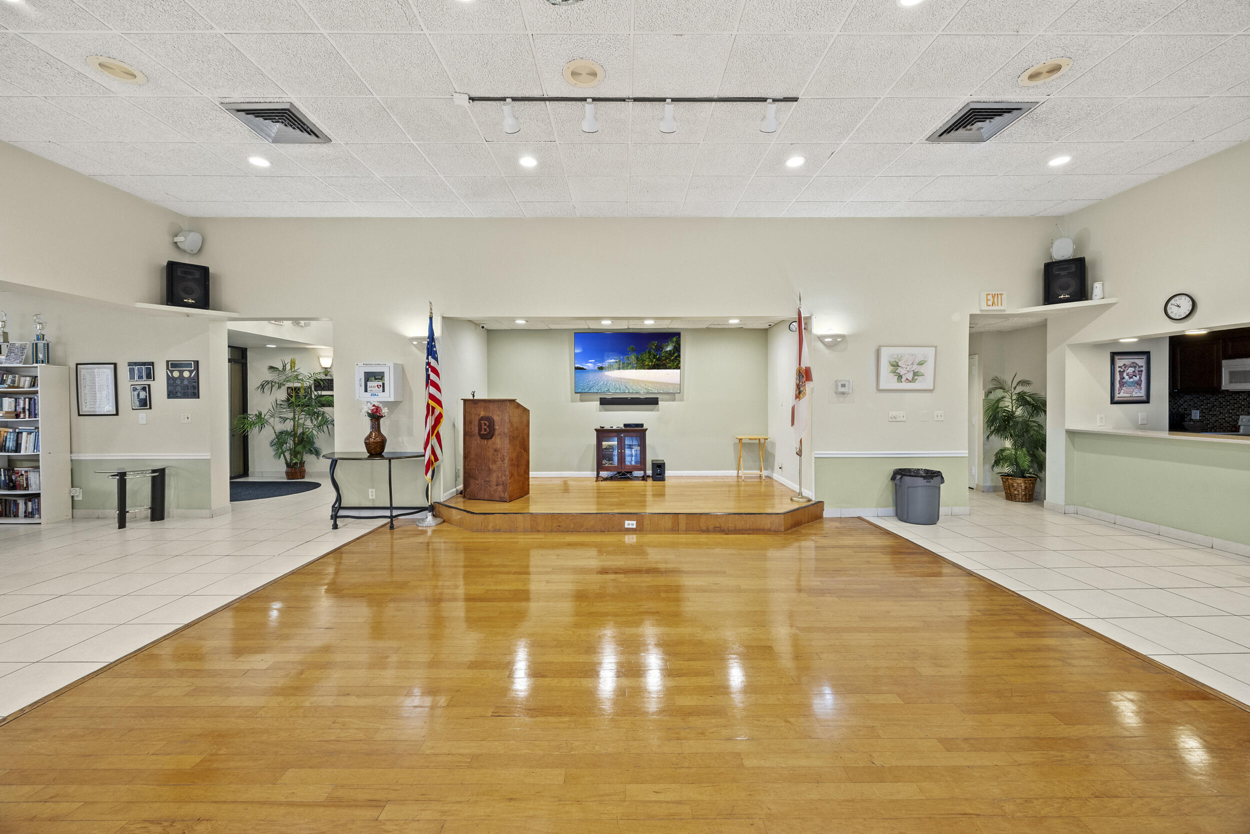 BUTTONWOOD 1 - Residential