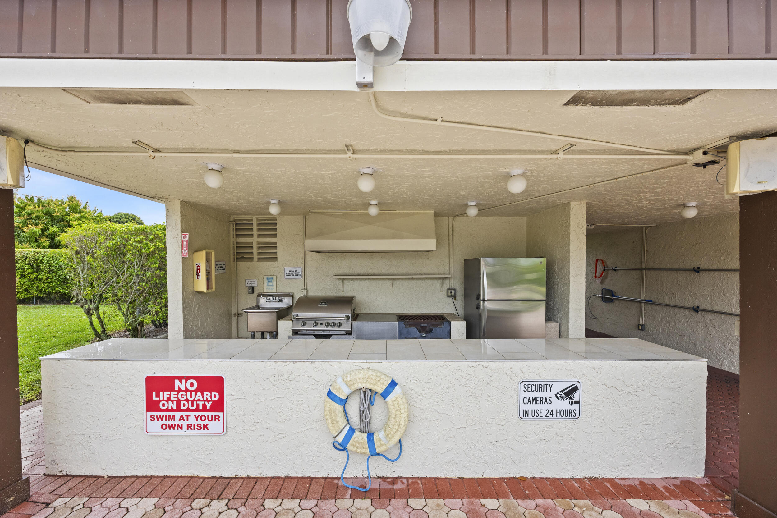 BUTTONWOOD 1 - Residential