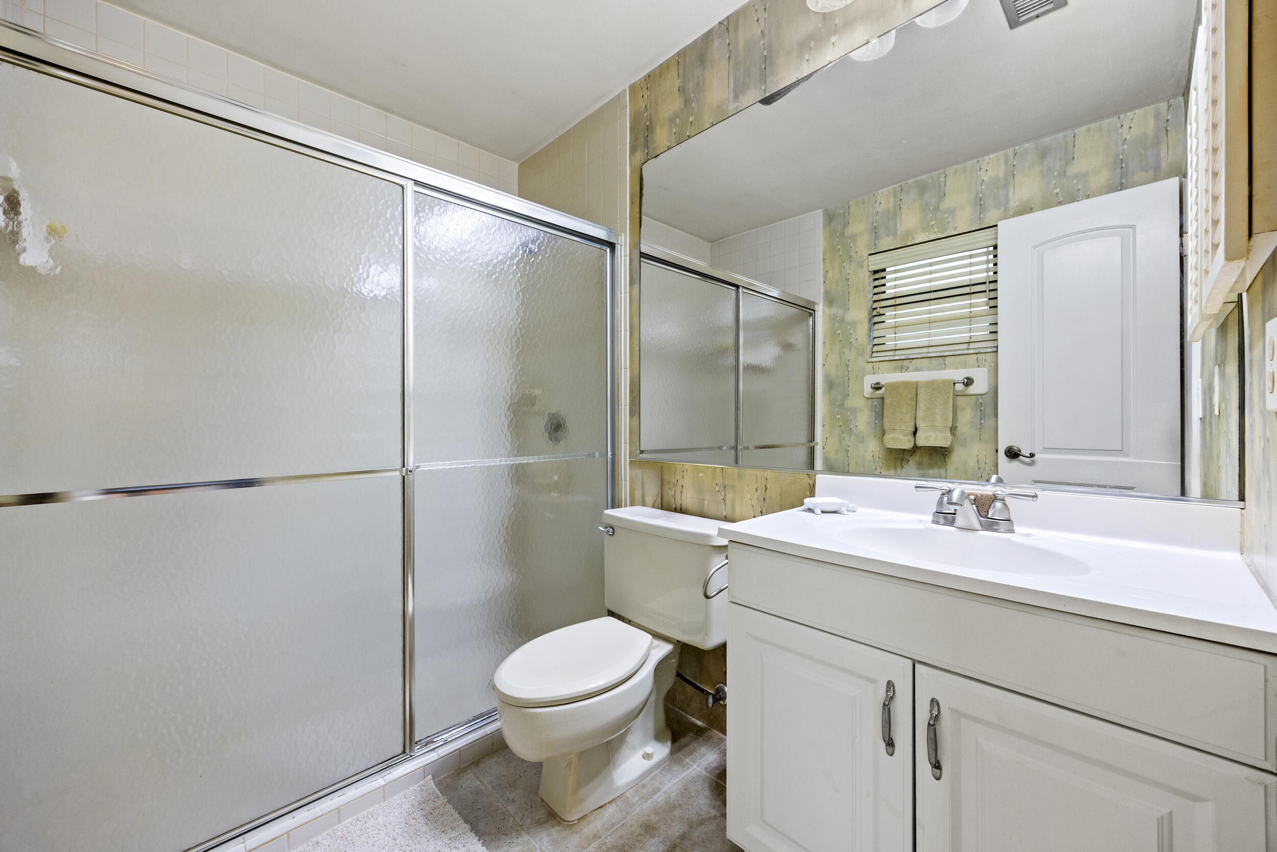 BUTTONWOOD 1 - Residential