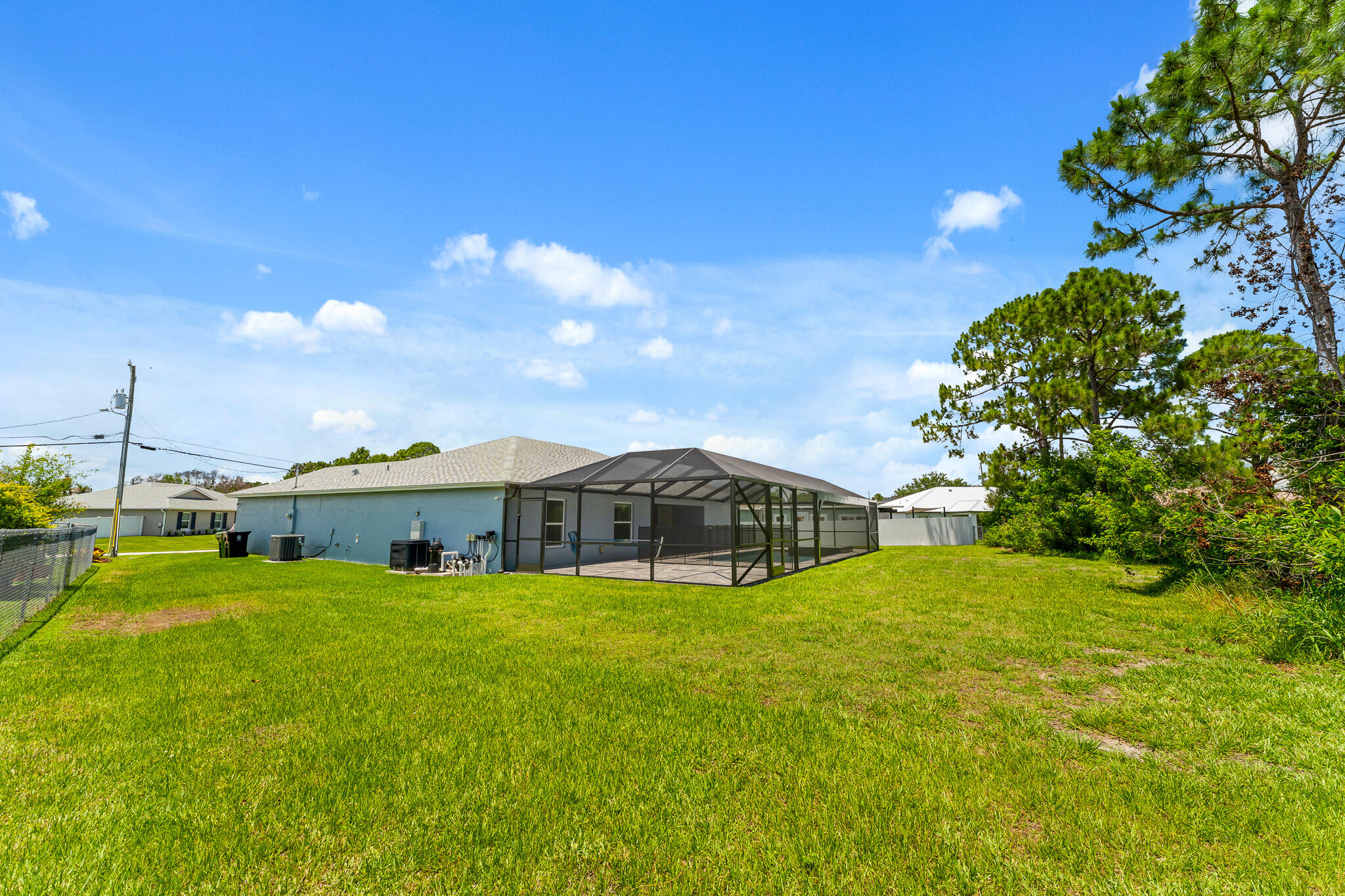 PORT ST LUCIE SECTION 46 1ST REPLAT - Residential