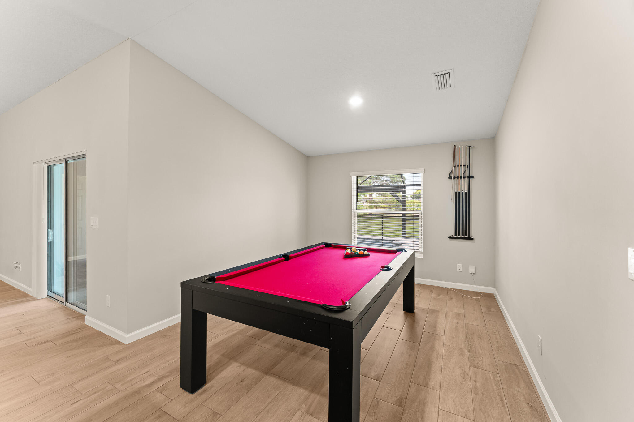 PORT ST LUCIE SECTION 46 1ST REPLAT - Residential