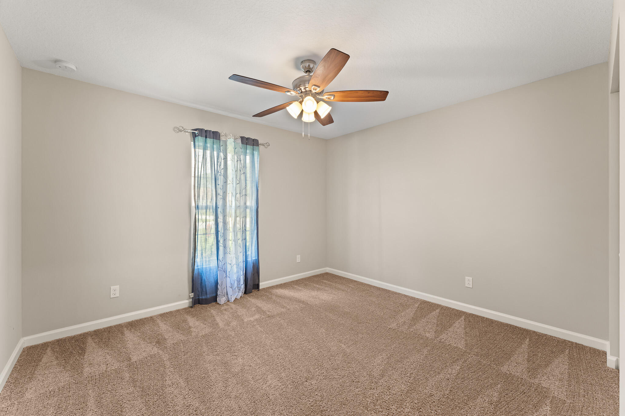 PORT ST LUCIE SECTION 46 1ST REPLAT - Residential