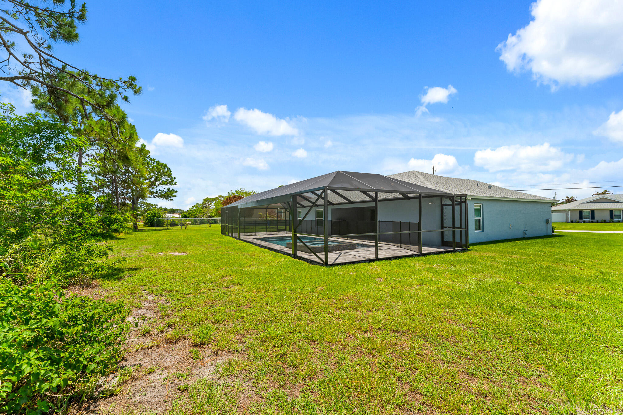 PORT ST LUCIE SECTION 46 1ST REPLAT - Residential