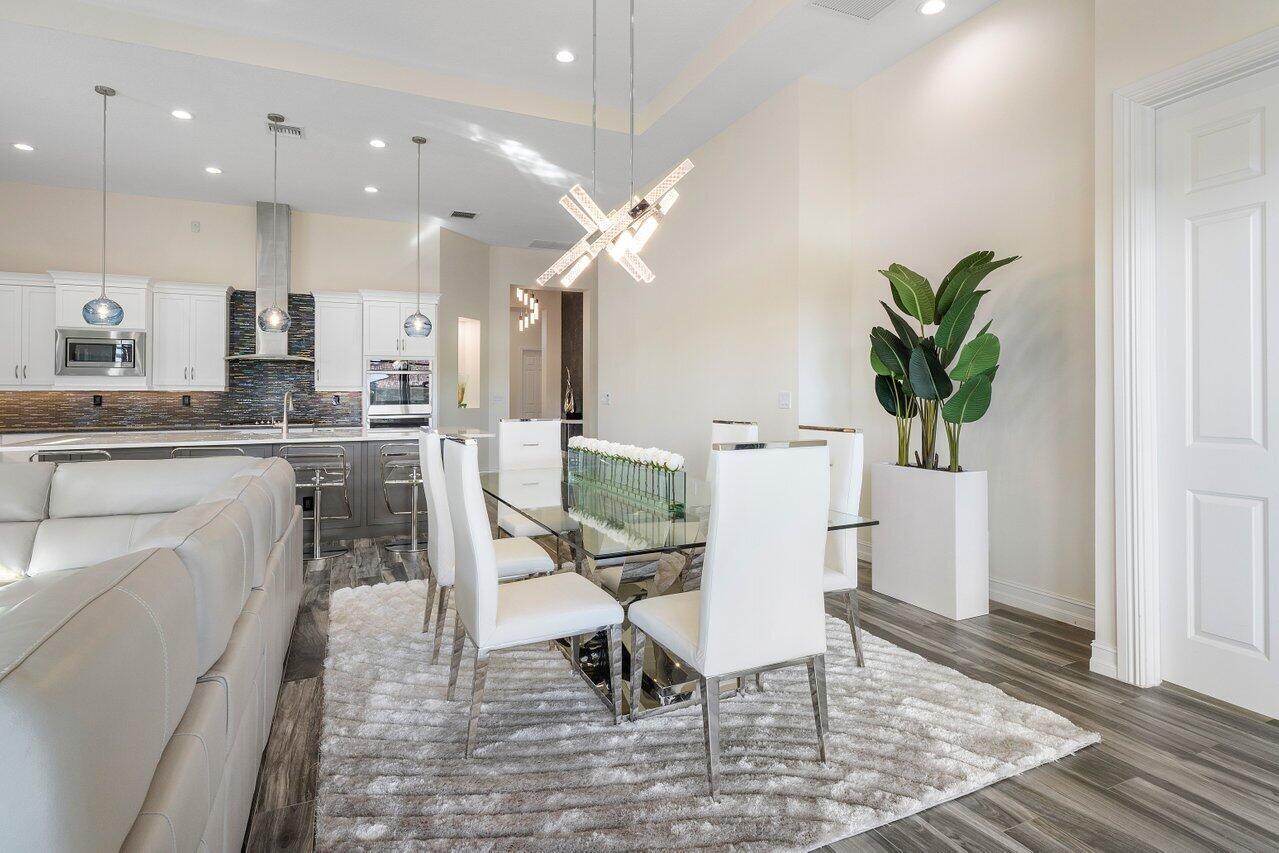 Four Seasons - Residential