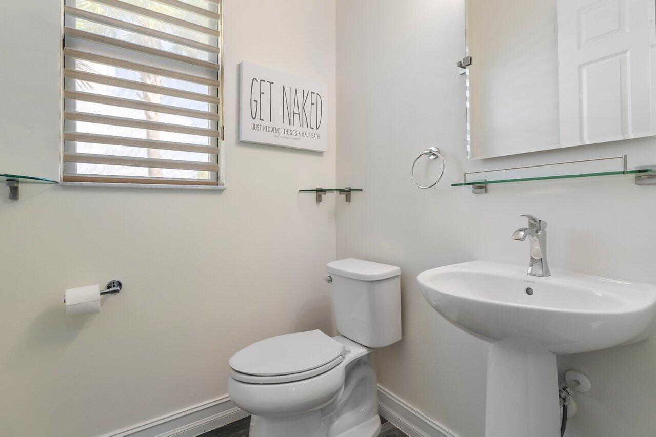 Four Seasons - Residential