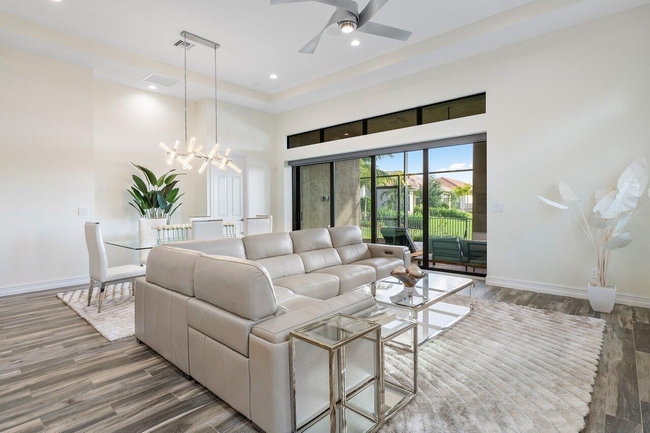 Four Seasons - Residential