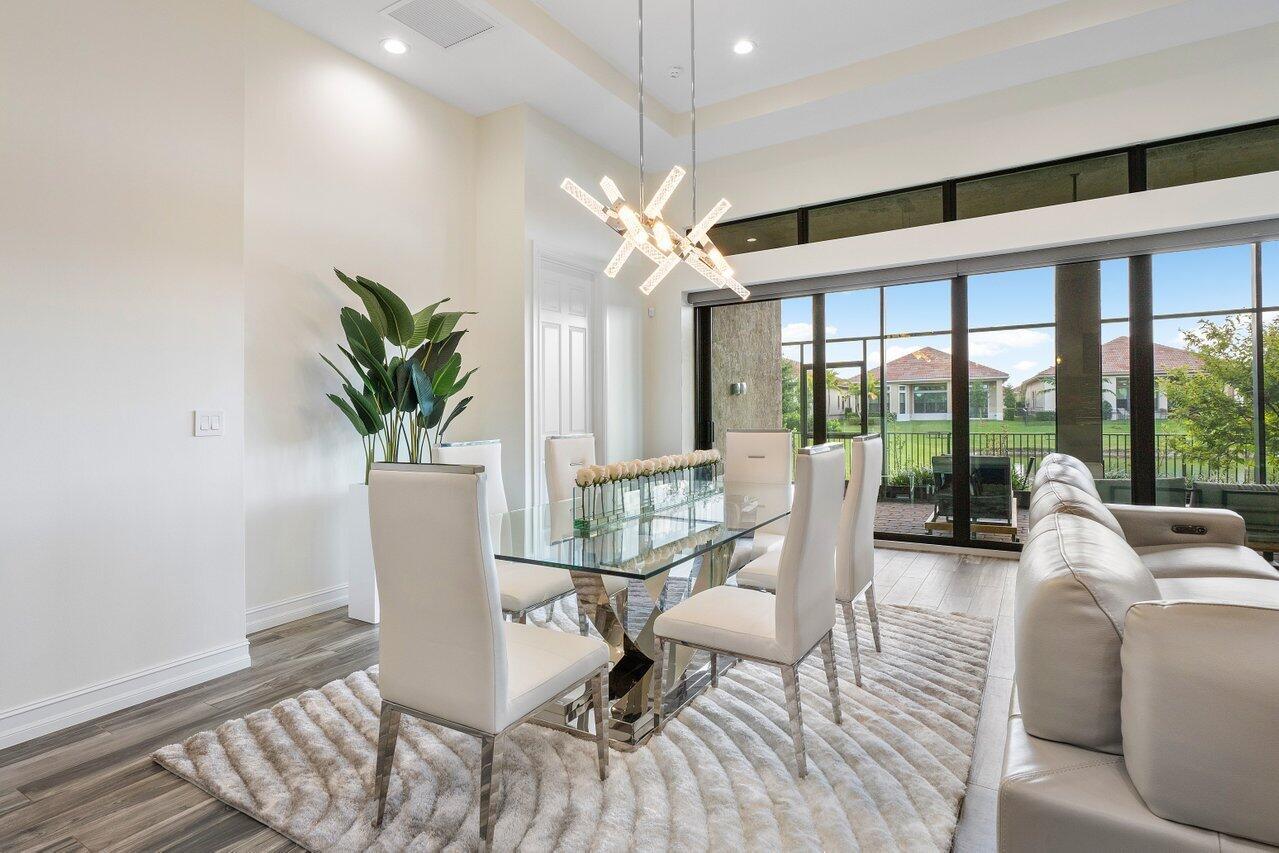 Four Seasons - Residential