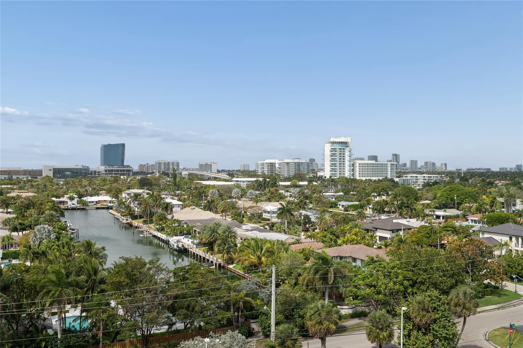 Breakwater Towers - Residential