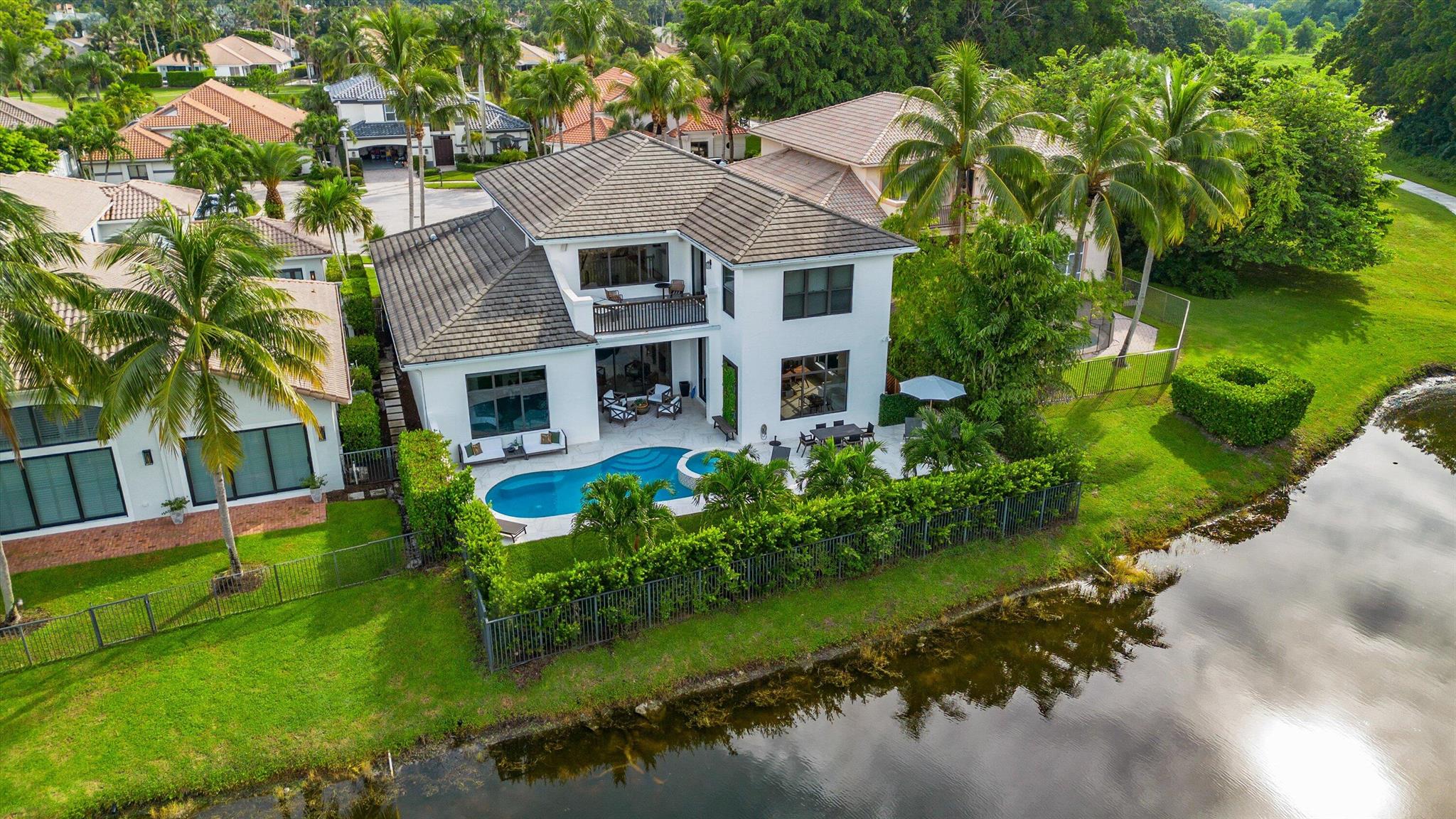 BENT CYPRESS - Residential