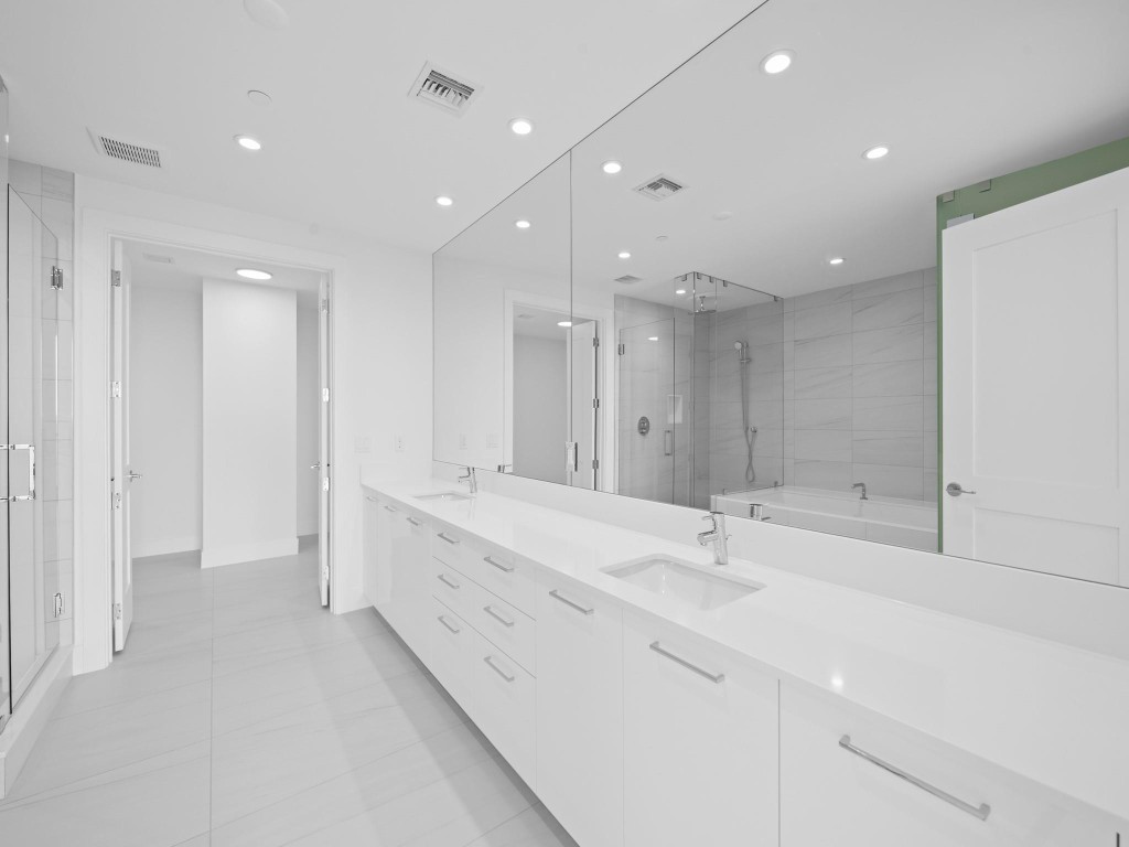 Selene Oceanfront - Residential