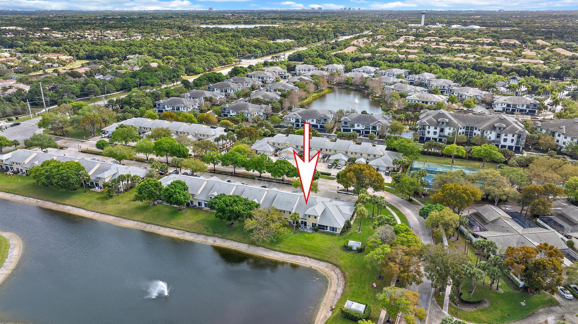 WESTWOOD LAKES 4 WESTWOOD GARDENS - Residential