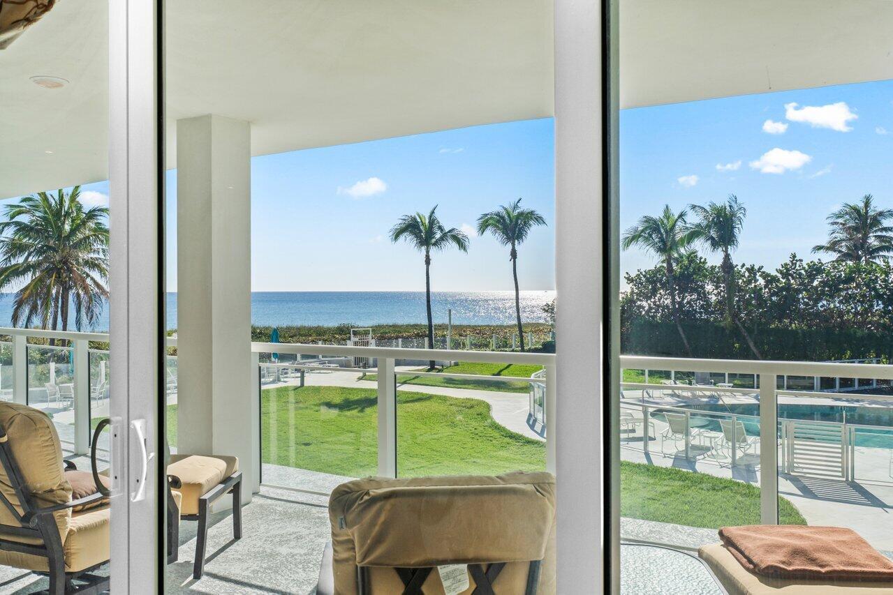 HAMILTON HOUSE CONDO - Residential