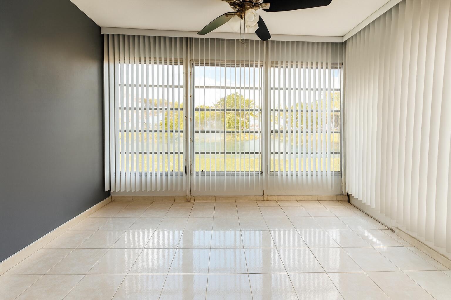 5041 W Oakland Park Boulevard 111