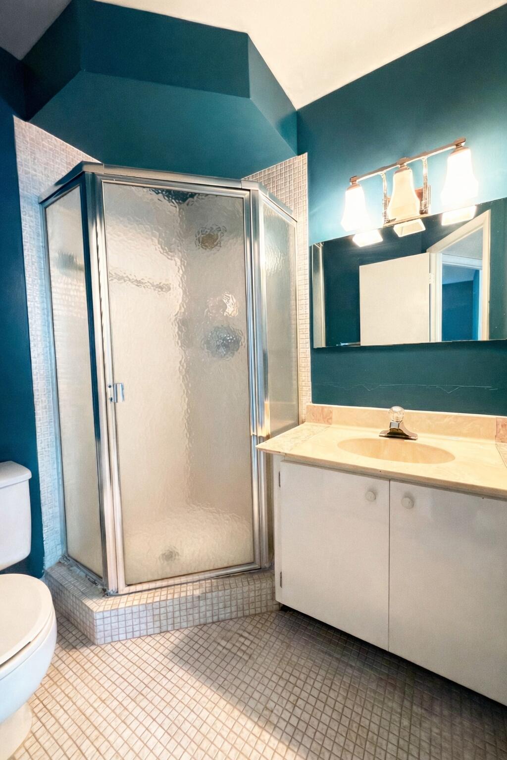 HAWAIIAN GARDENS - Residential