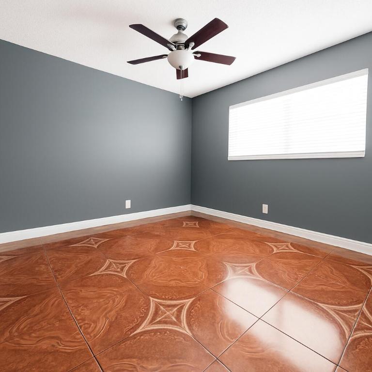 HAWAIIAN GARDENS - Residential