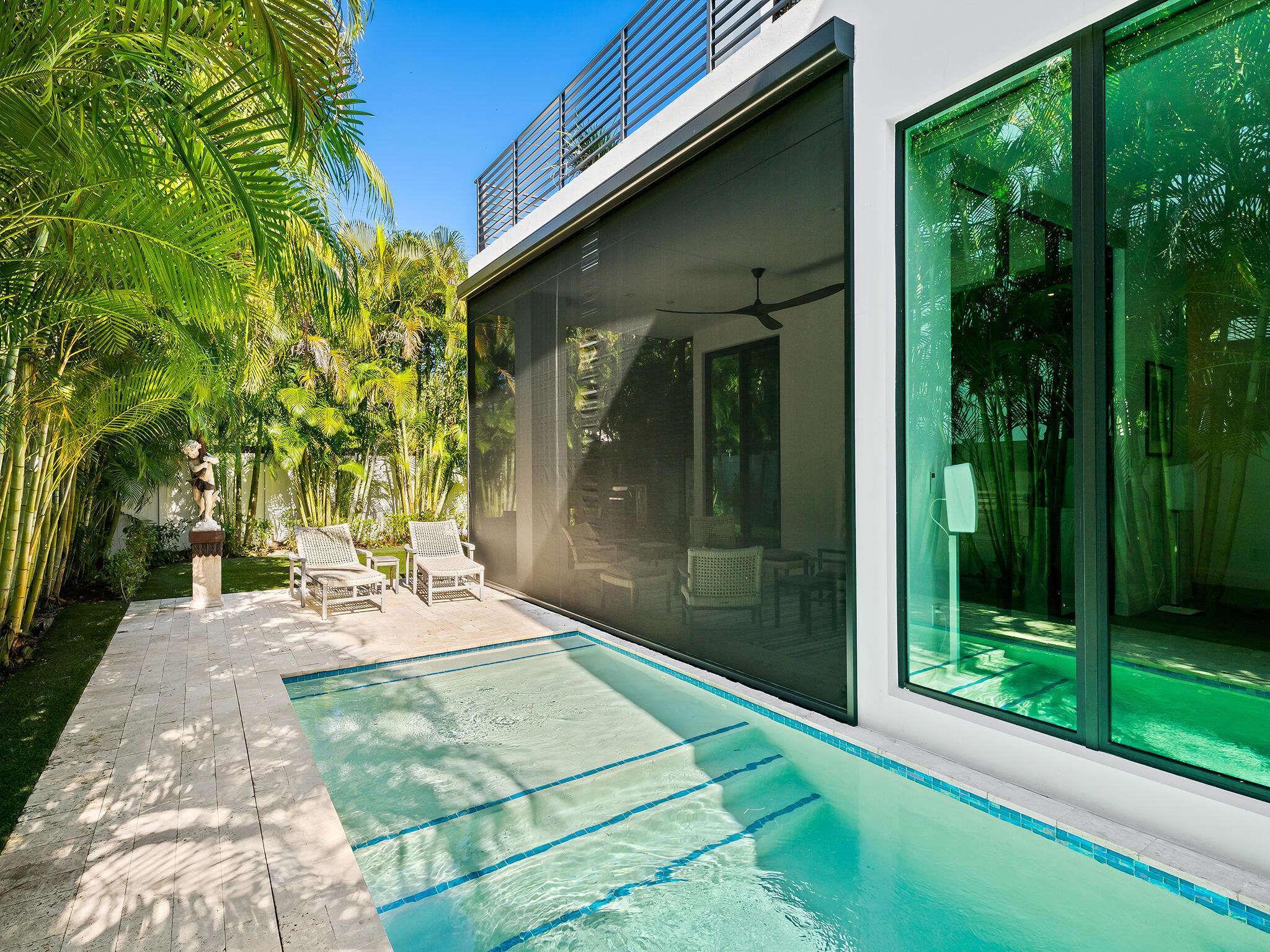 KENMONT FIRST ADD - Residential