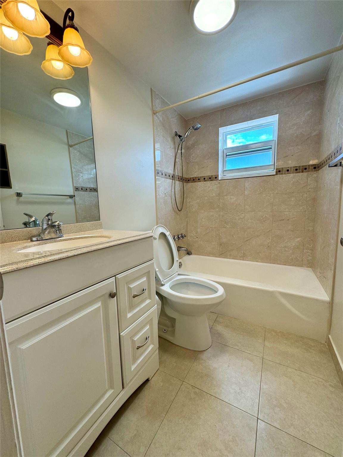 1747 Rodman Street 210