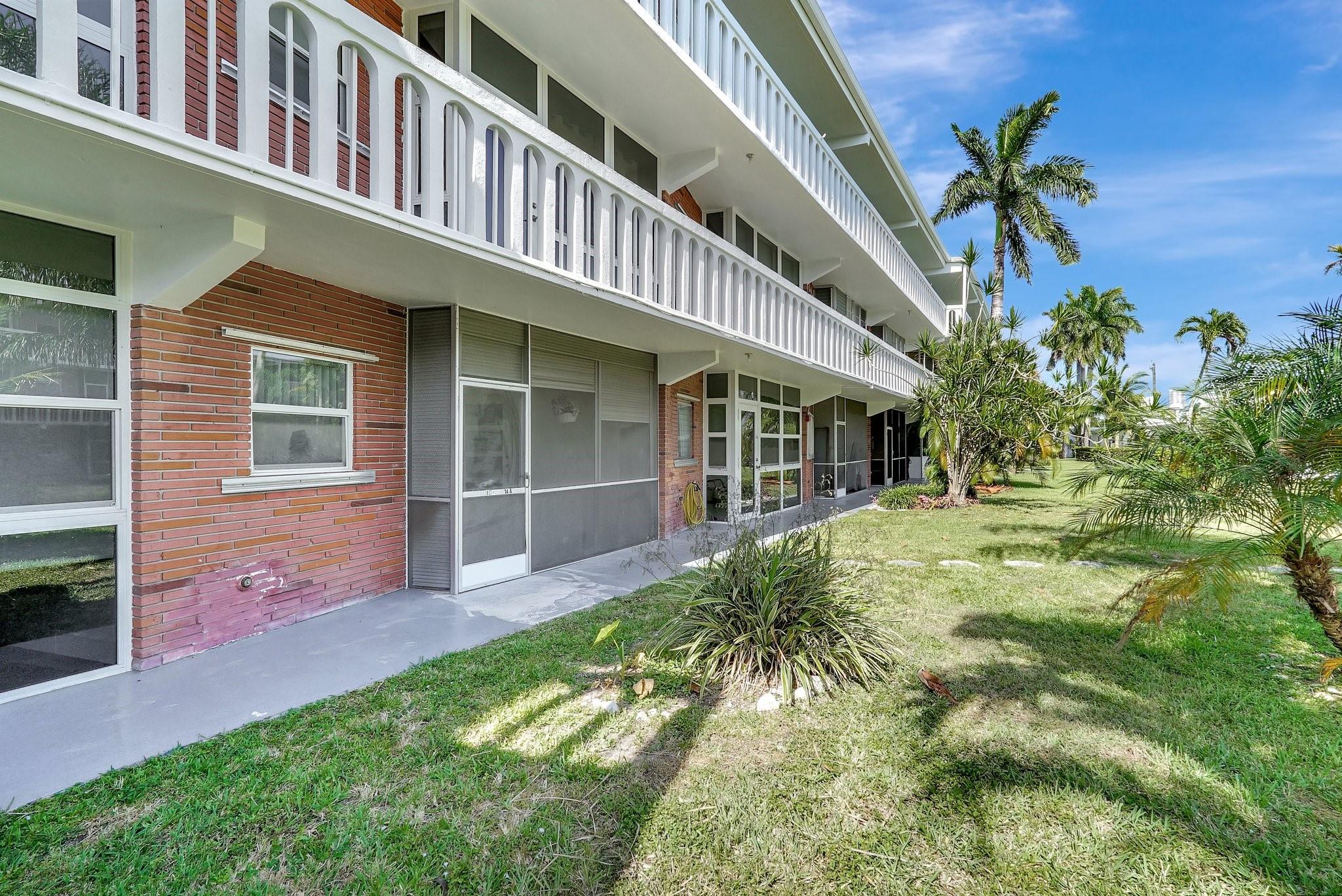Eldorado Country Club Tow - Residential Lease
