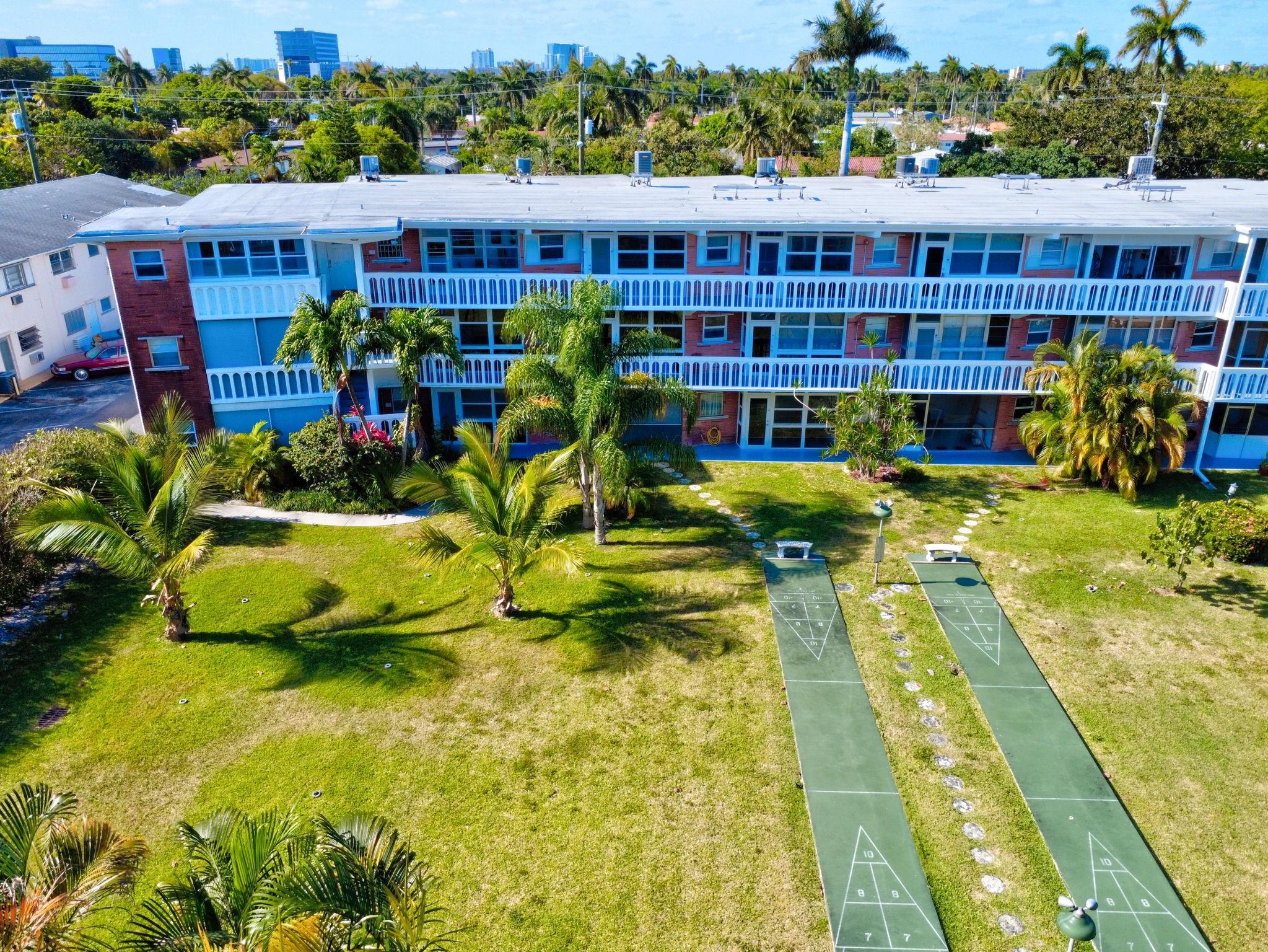 Eldorado Country Club Tow - Residential Lease