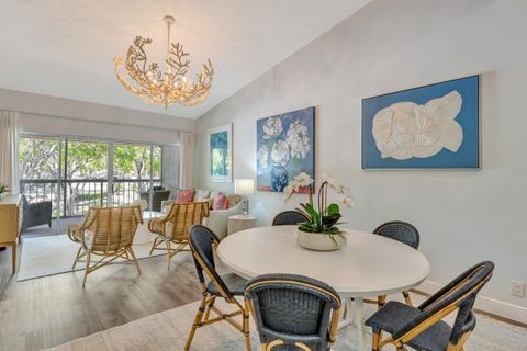 Photo of 229 Cypress Point Drive, Palm Beach Gardens, FL 33418 (MLS # B26022705)