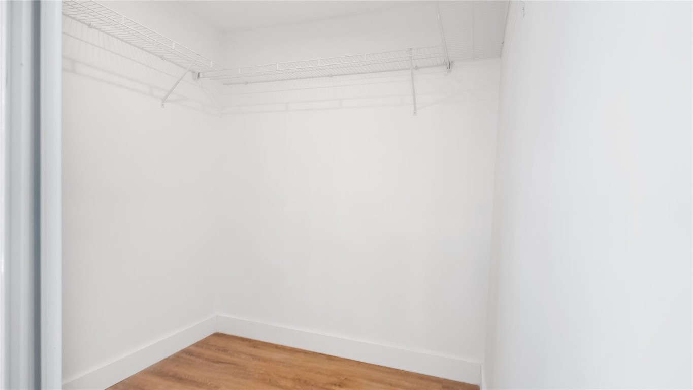 Flamingo Estates 150-6 B - Residential