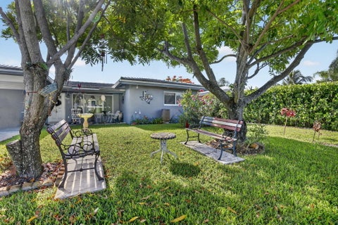 Tiny photo for 4760 NE 5th Avenue, Oakland Park, FL 33334 (MLS # B26046622)