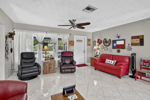 Tiny photo for 4760 NE 5th Avenue, Oakland Park, FL 33334 (MLS # B26046622)