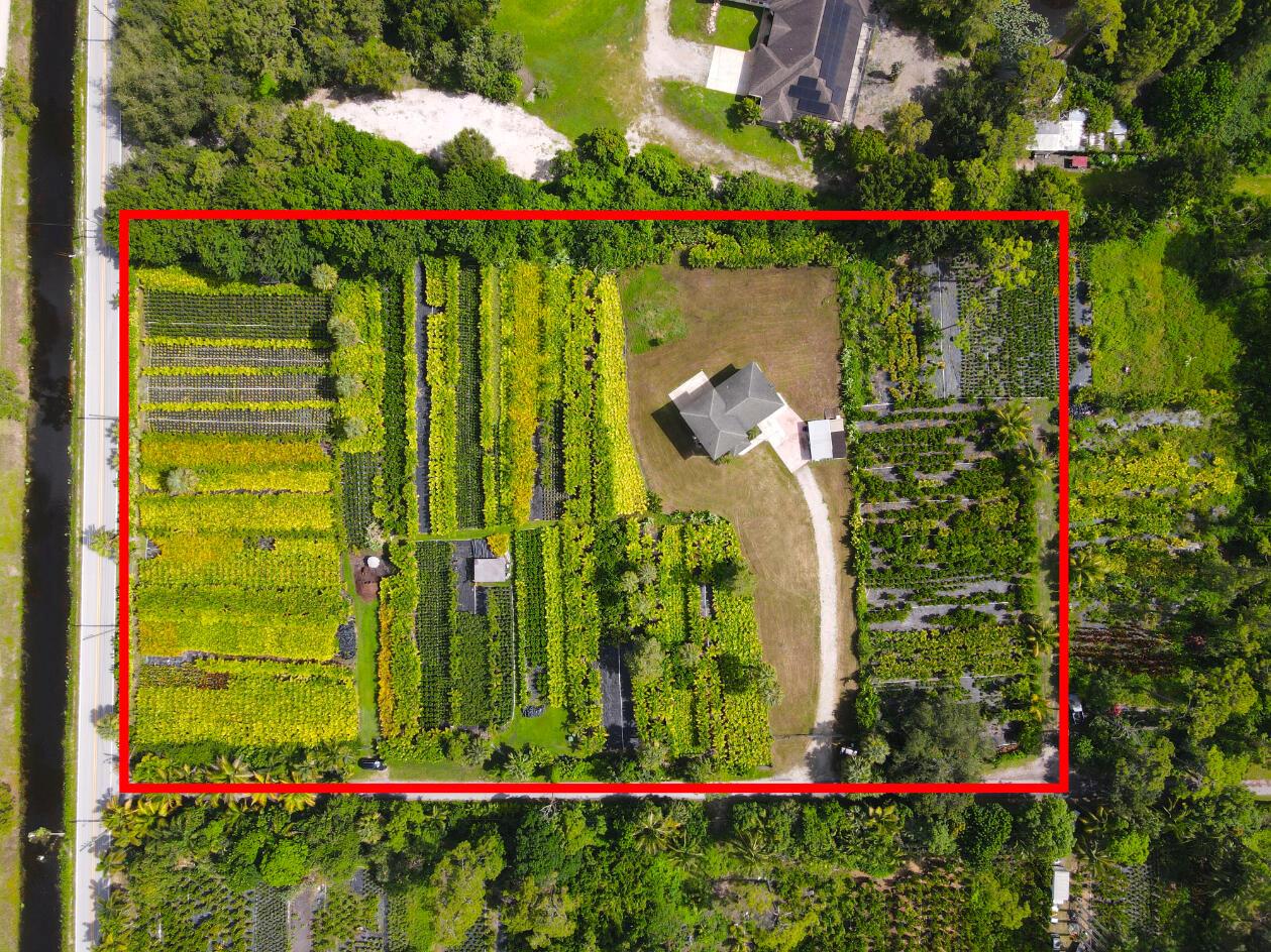 LOXAHATCHEE GROVES - Residential