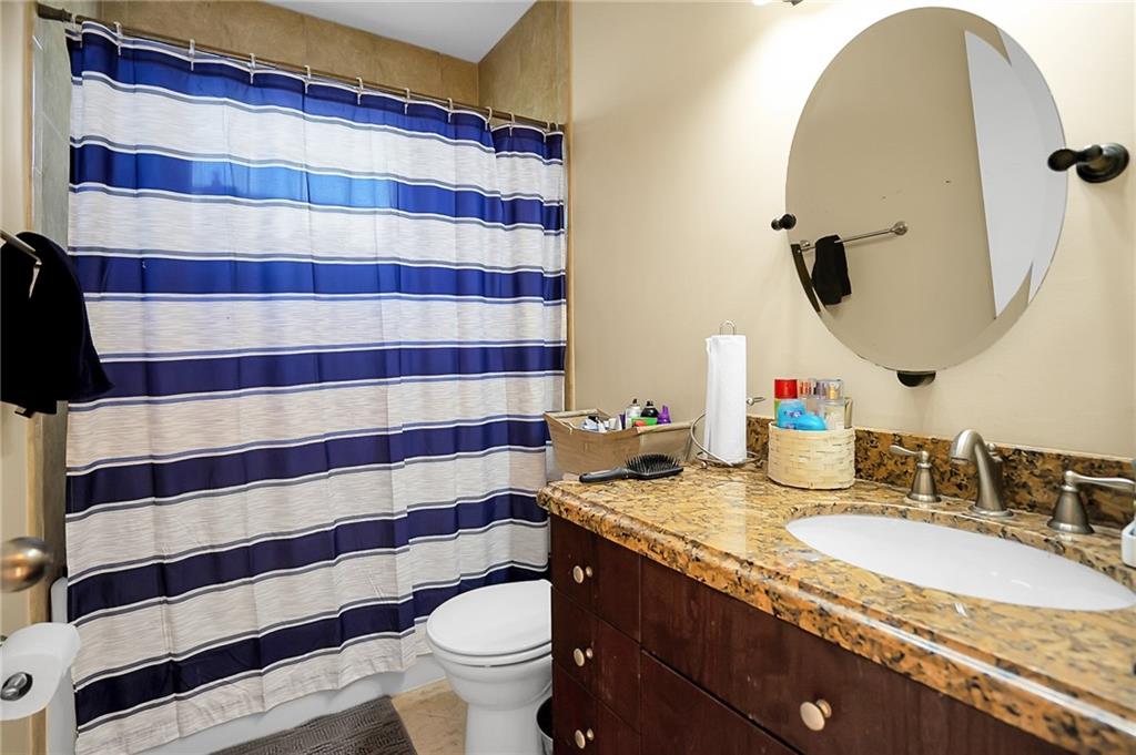 Country Club Village 110- - Residential