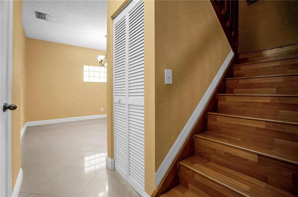 Country Club Village 110- - Residential