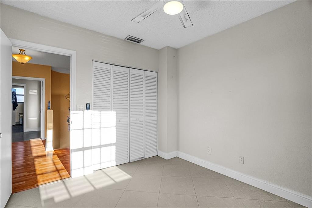 Country Club Village 110- - Residential