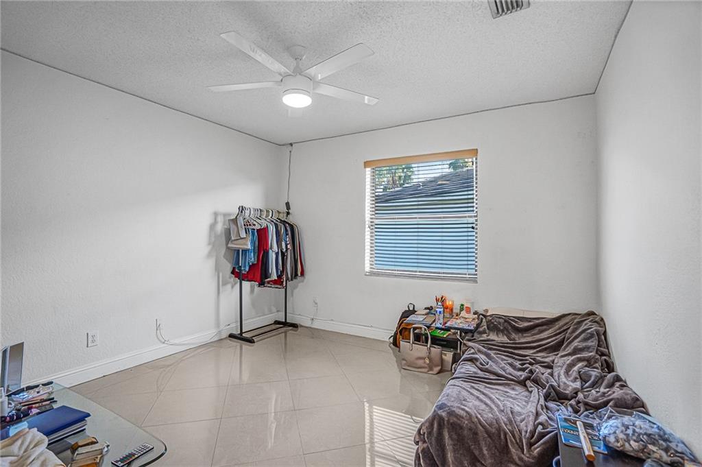 Country Club Village 110- - Residential