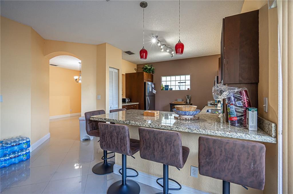 Country Club Village 110- - Residential