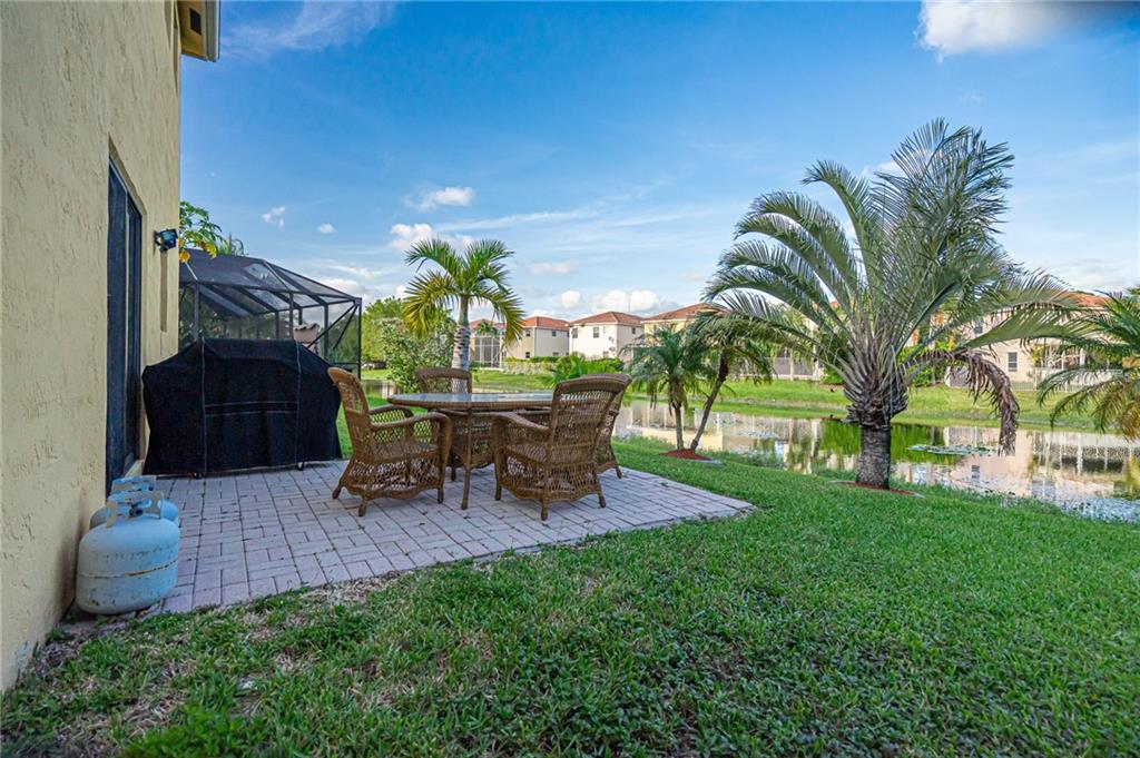 Country Club Village 110- - Residential