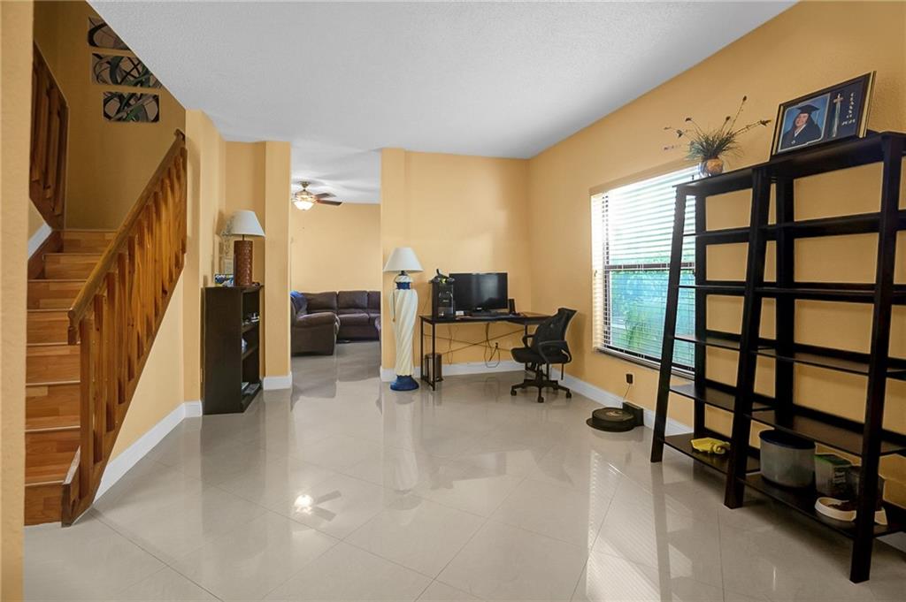 Country Club Village 110- - Residential