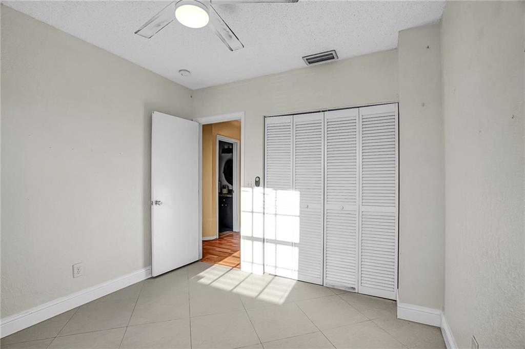 Country Club Village 110- - Residential