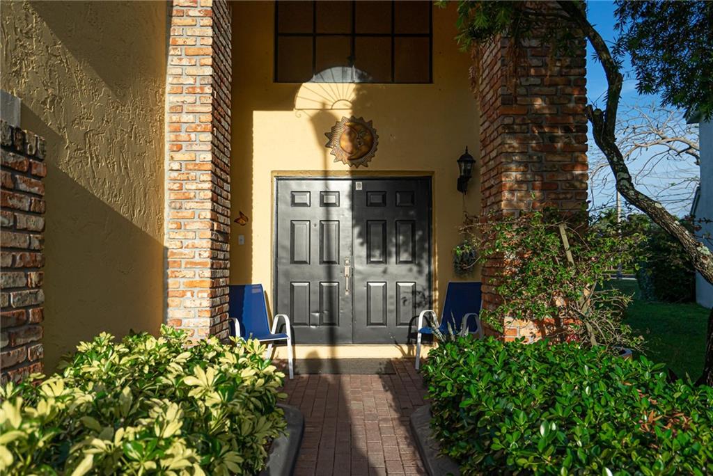 Country Club Village 110- - Residential