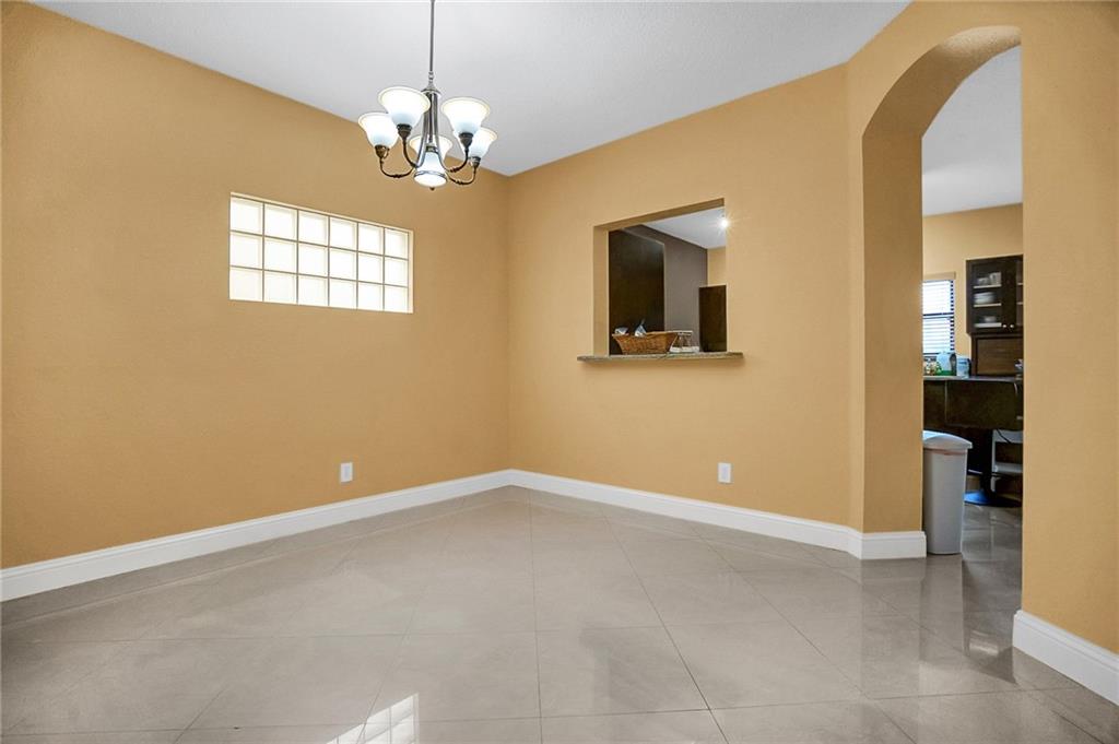 Country Club Village 110- - Residential